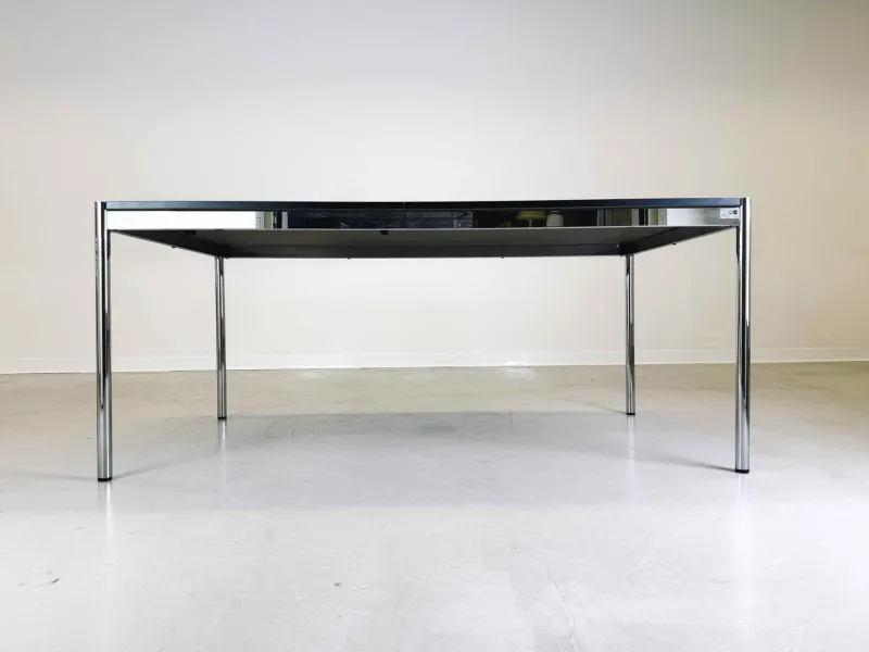 Pamono Vintage Desk in Resin, 2010s> Desks