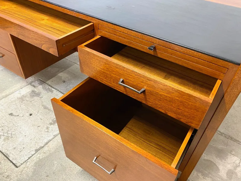 Pamono Vintage Director's Desk, 1960s> Desks