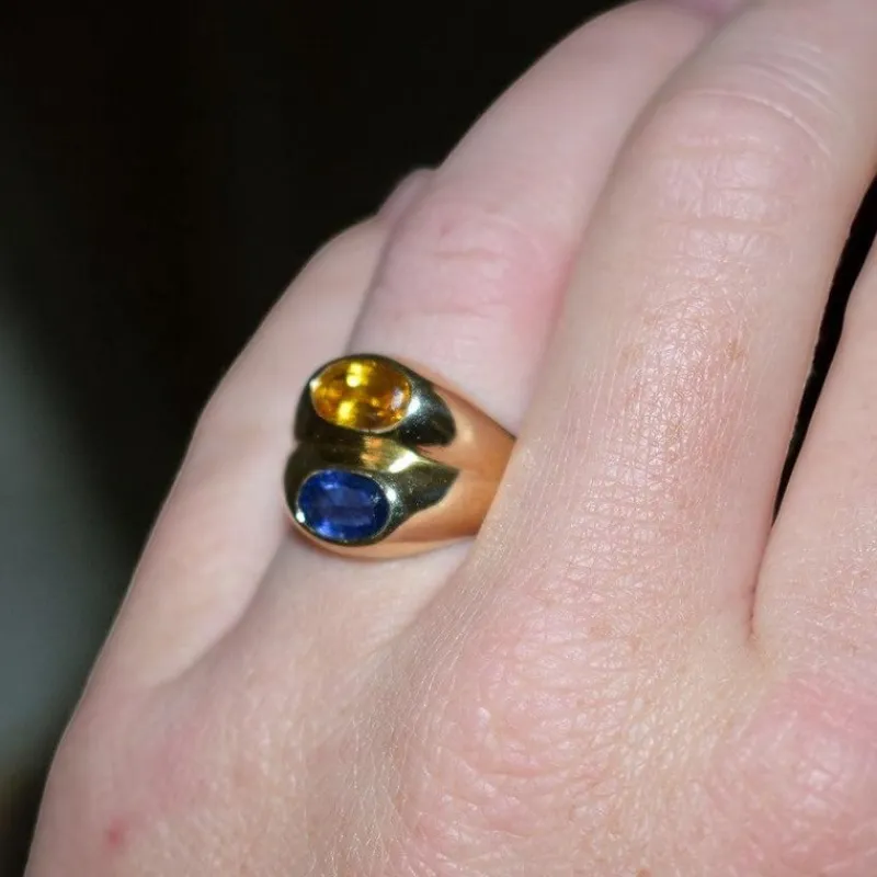 Pamono Vintage Double Band Ring in 18K Gold with Yellow and Blue Sapphire, 1980s> Rings