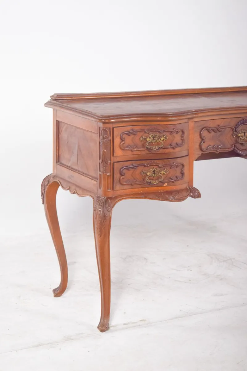 Sale Pamono Vintage Dressing Table in Carved Wood, 1920s