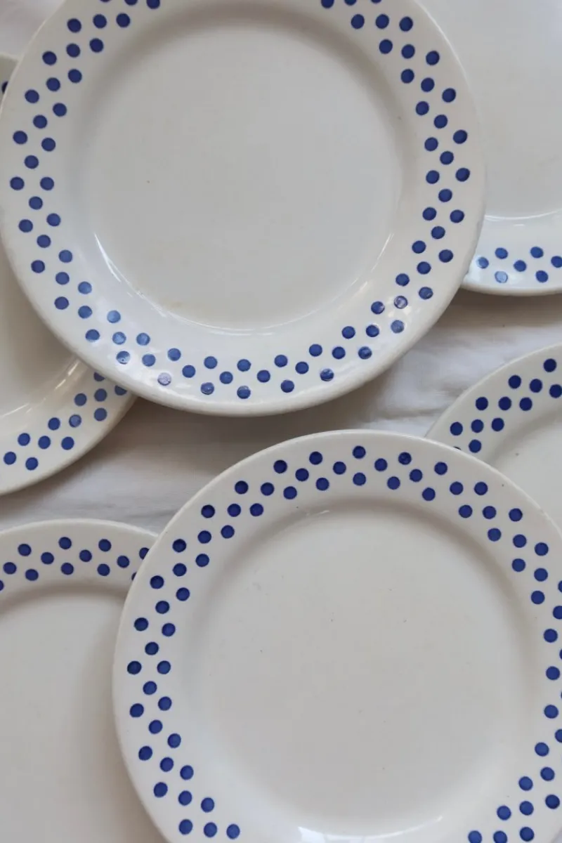 Pamono Vintage Earthenware Dessert Plates with Blue Polka Dot Pattern from Oxford, 1990s, Set of 6> Dinner Plates & Bowls