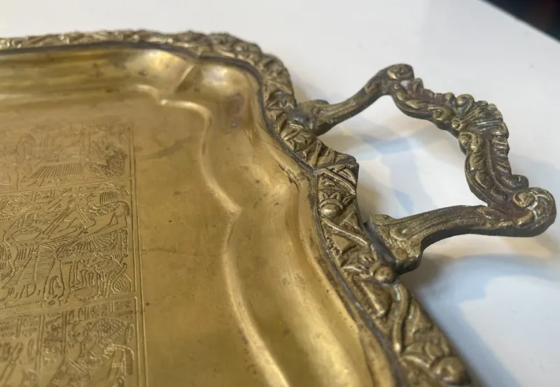 Pamono Vintage Egyptian Serving Tray in Engraved Brass, 1950s> Trays