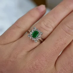 Pamono Vintage Emerald and Diamond Ring, 1970s><noscript><img width=
