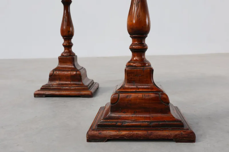Pamono Vintage English Nightstands, 1950s, Set of 2> Nightstands