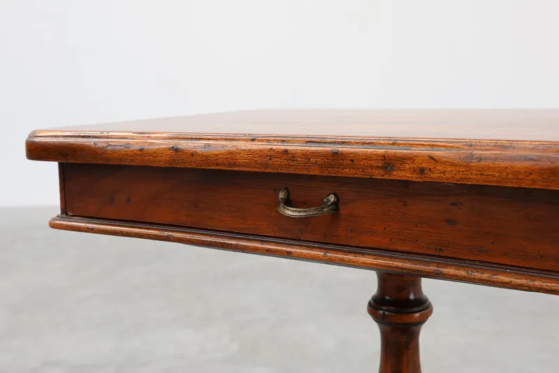 Pamono Vintage English Nightstands, 1950s, Set of 2> Nightstands