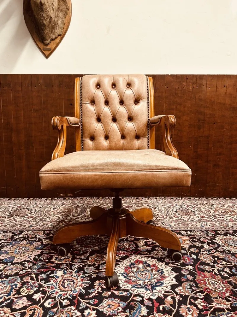 New Pamono Vintage English President Chair