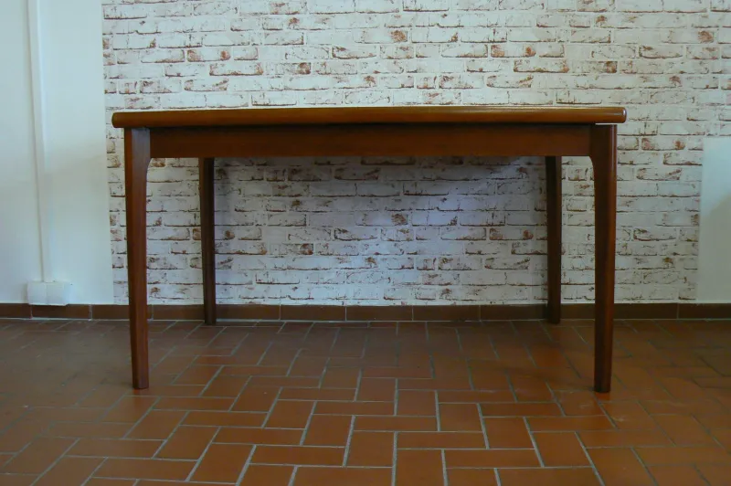Pamono Vintage Extendable Dining Table by Henning Kjaernulf for AM Denmark