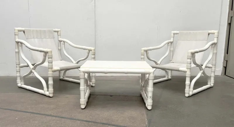 Pamono Vintage Faux Bamboo Lounge Chairs and Table from Kettal, Spain, 1980s, Set of 3