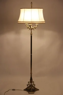 Pamono Vintage Floor Lamp in Brass> Floor Lamps
