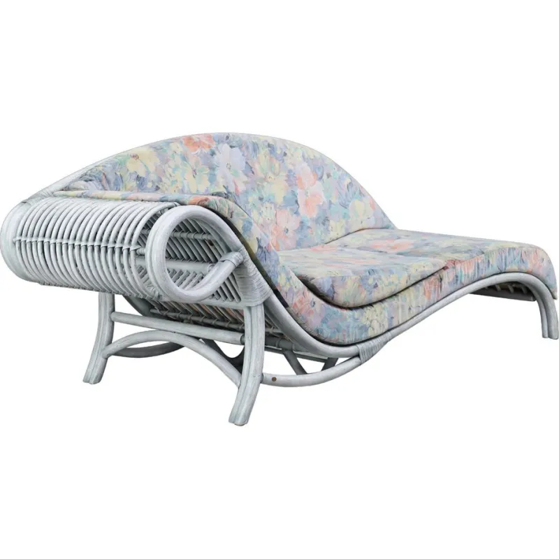 Sale Pamono Vintage Floral Rattan Daybed by Flechtatelier Schütz, 1980s