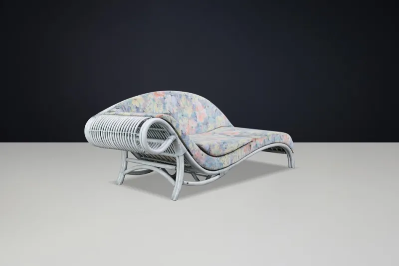 Sale Pamono Vintage Floral Rattan Daybed by Flechtatelier Schütz, 1980s