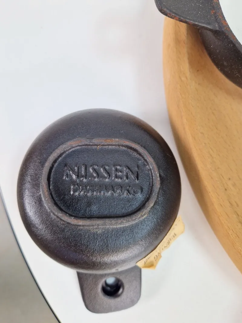Pamono Vintage Fondue Set by Richard Nissen for Nissen, 1960s, Set of 2> Dinnerware Accessories