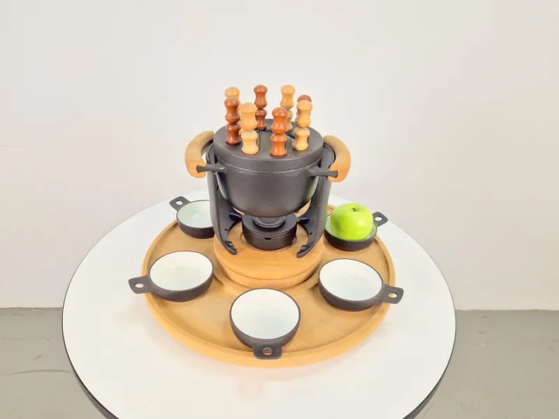 Pamono Vintage Fondue Set by Richard Nissen for Nissen, 1960s, Set of 2> Dinnerware Accessories