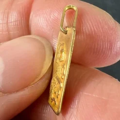 Pamono Vintage French 18 Karat Yellow Gold Aries Zodiac Charm Pendant, 1960s><noscript><img width=