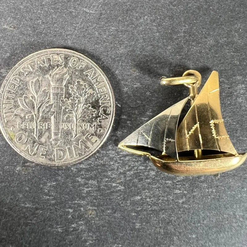 Pamono Vintage French 18 Karat Yellow and White Gold Yacht Boat Charm Pendant, 1950s> Necklaces