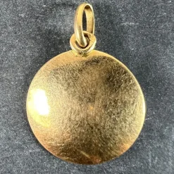 Sale Pamono Vintage French 18 Karat Yellow Gold Leo Zodiac Charm Pendant, 1960s