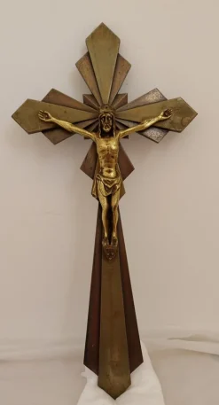Pamono Vintage French Art Deco Two Tone Brass Crucifix by E. Hoffer, 1930s> Wall Decor