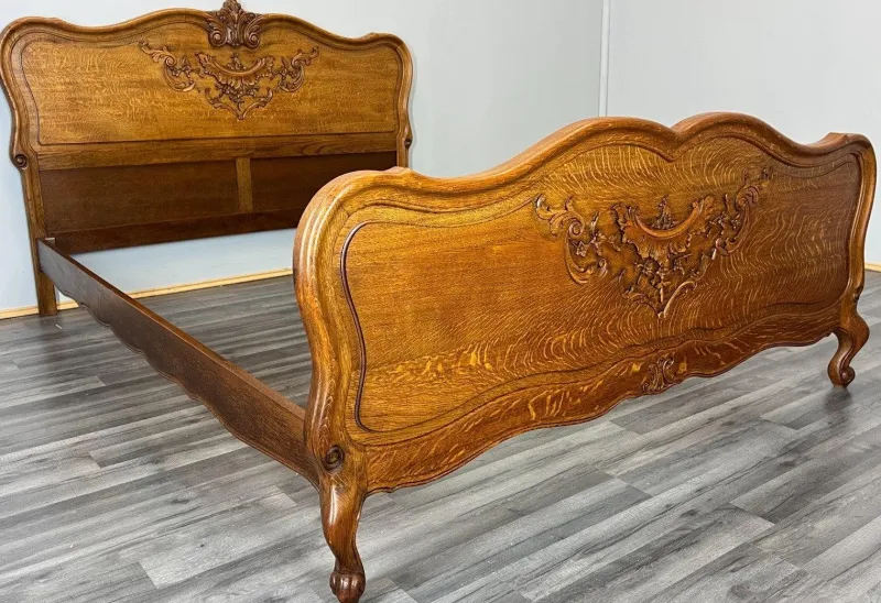Pamono Vintage French Bed Frame in Oak