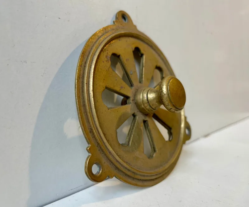 Pamono Vintage French Butterfly Air Vent in Brass, 1950s> Architectural Elements