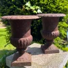 Pamono Vintage French Campana Style Cast Iron Garden Urns, 1970s, Set of 2> Garden Accessories