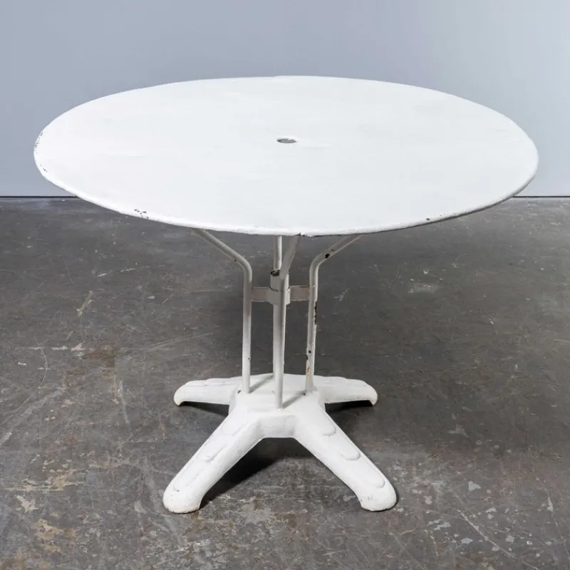 Pamono Vintage French Cast Base White Outdoor Table, 1950s> Garden Tables