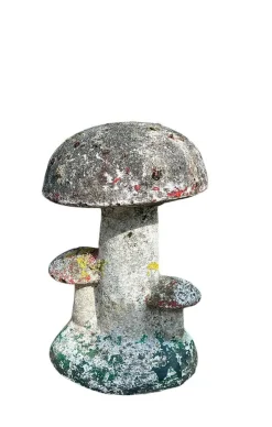Pamono Vintage French Concrete Stone Garden Mushroom, 1950s> Garden Accessories