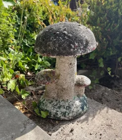 Pamono Vintage French Concrete Stone Garden Mushroom, 1950s><noscript><img width=