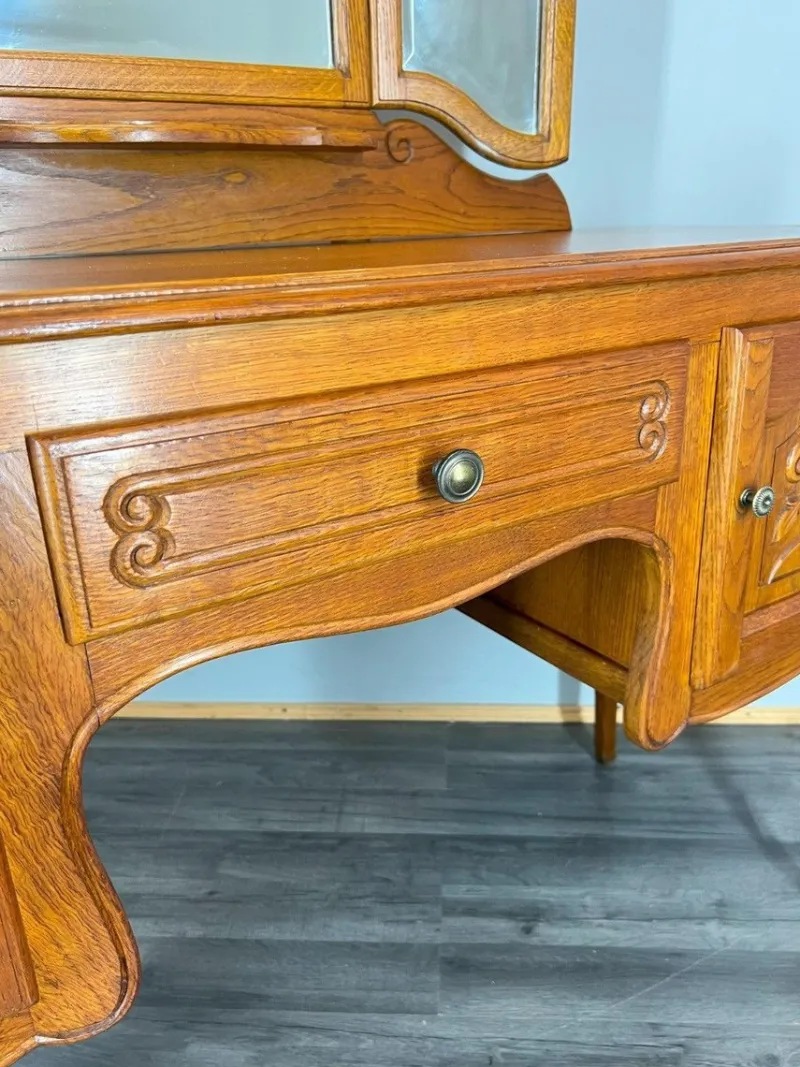 Pamono Vintage French Dressing Table with Mirror in Oak> Dressing Tables