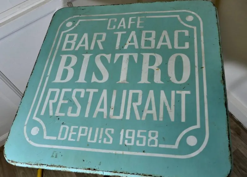 Pamono Vintage French Enamel Bistro Table, 1950s> Garden Tables