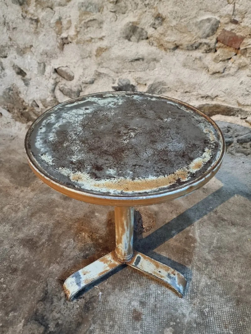 Pamono Vintage French Iron Bistro Table with Natural Patina, 1930s> Garden Tables