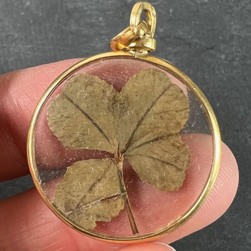 Best Pamono Vintage French 18k Yellow Gold Good Luck Pendant, 1940s