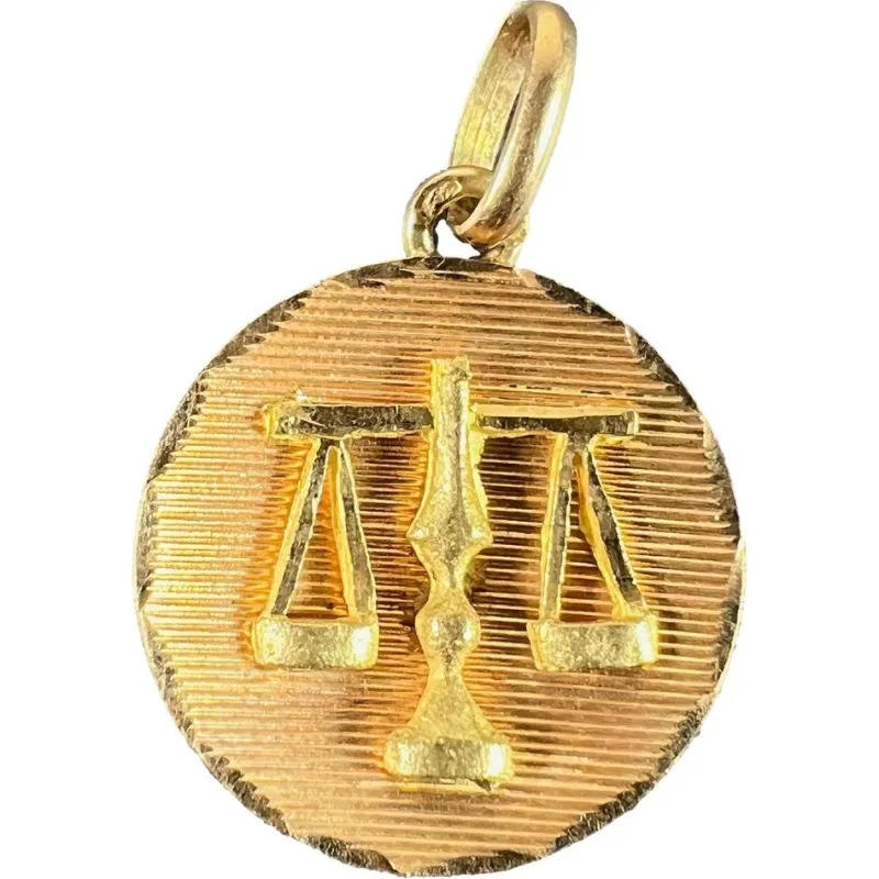 Pamono Vintage French Libra Star Sign Zodiac 18k Yellow Gold Charm Medal Pendant, 1960s> Necklaces