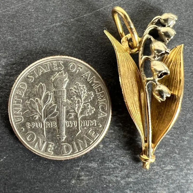 Pamono Vintage French Lily of the Valley Charm Pendant in 18 Karat White and Yellow Gold, 1940s