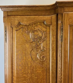Pamono Vintage French Louis XVI Carved Oak 4-Door Armoire><noscript><img width=