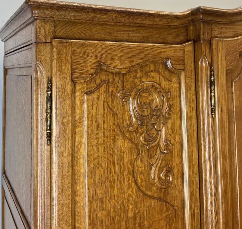 Pamono Vintage French Louis XVI Carved Oak 4-Door Armoire> Cabinets & Wardrobes