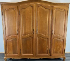Pamono Vintage French Louis XVI Carved Oak 4-Door Armoire> Cabinets & Wardrobes