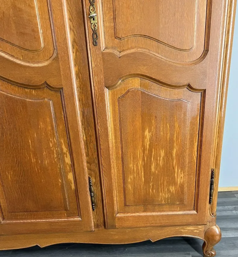 Pamono Vintage French Louis XVI Carved Oak 4-Door Armoire> Cabinets & Wardrobes