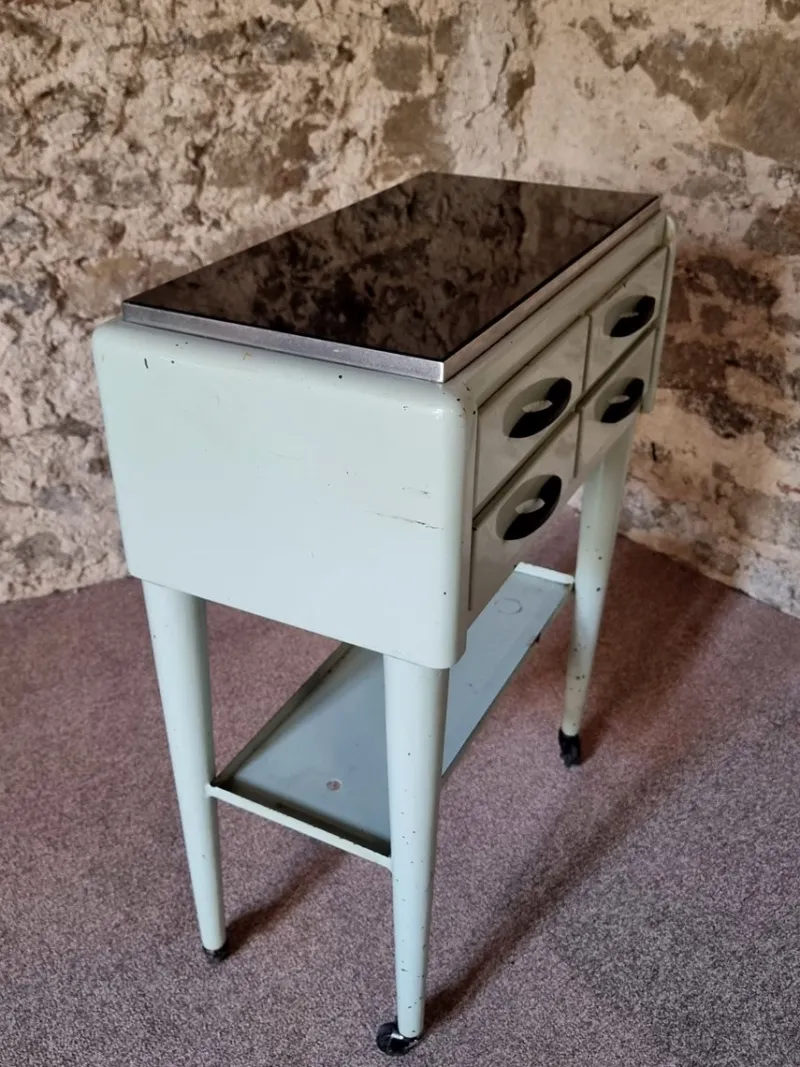 Pamono Vintage French Medical Instrument Table Metal Cabinet with Glass Top, 1960s> Worktables & Workbenches