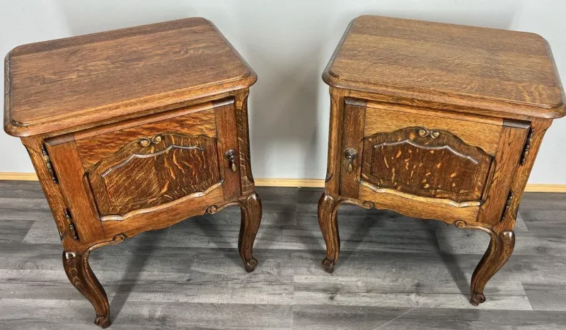 Online Pamono Vintage French Oak Bedside Tables, Set of 2