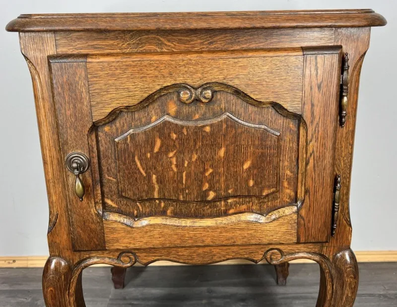 Online Pamono Vintage French Oak Bedside Tables, Set of 2