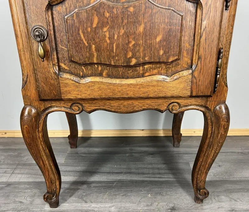 Online Pamono Vintage French Oak Bedside Tables, Set of 2