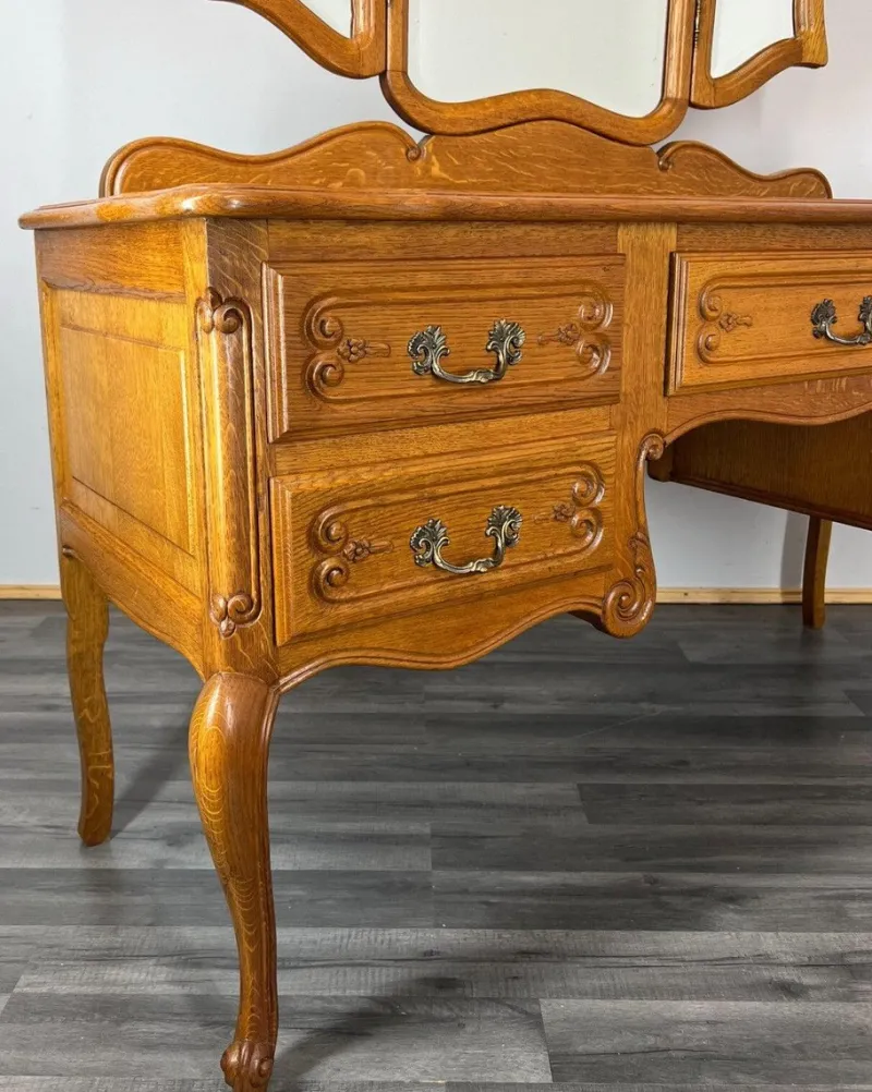 Pamono Vintage French Oak Dressing Table with Mirror> Dressing Tables