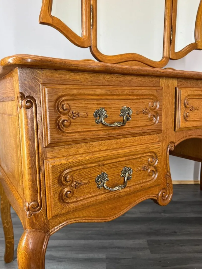 Pamono Vintage French Oak Dressing Table with Mirror> Dressing Tables