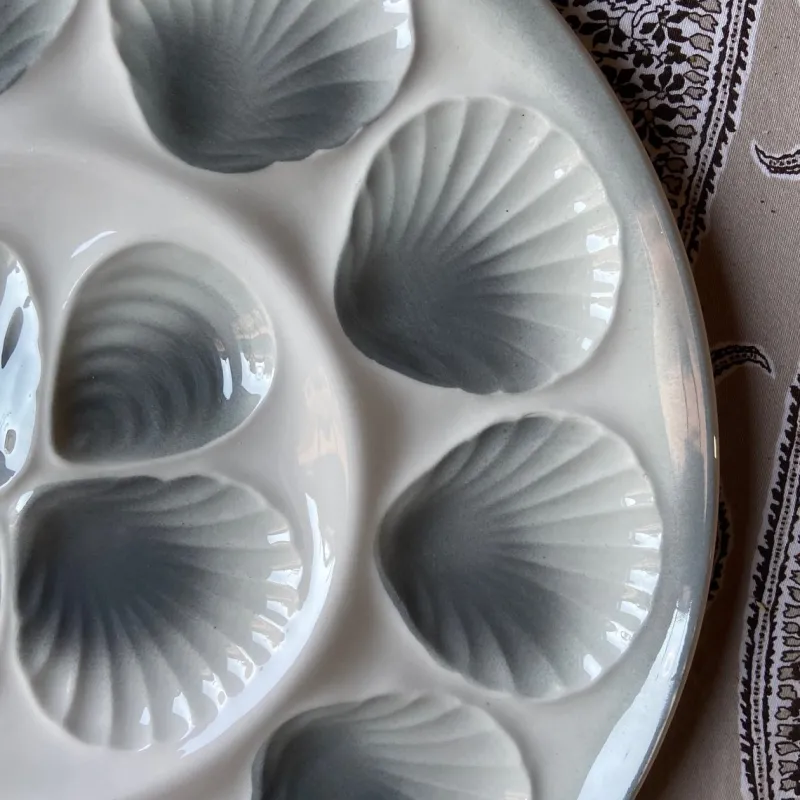 Pamono Vintage French Orchies Majolica Oyster Plates and Platter, 1960s, Set of 7> Dinner Plates & Bowls