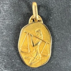 New Pamono Vintage French Perroud Libra Zodiac 18k Yellow Gold Medal Pendant, 1960s