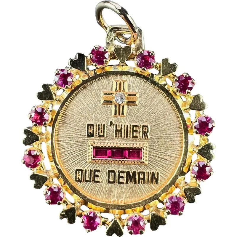 Outlet Pamono Vintage French Plus Quhier Heart Halo 18k Yellow Gold Love Medal Pendant from Augis, 1950s