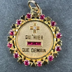 Outlet Pamono Vintage French Plus Quhier Heart Halo 18k Yellow Gold Love Medal Pendant from Augis, 1950s