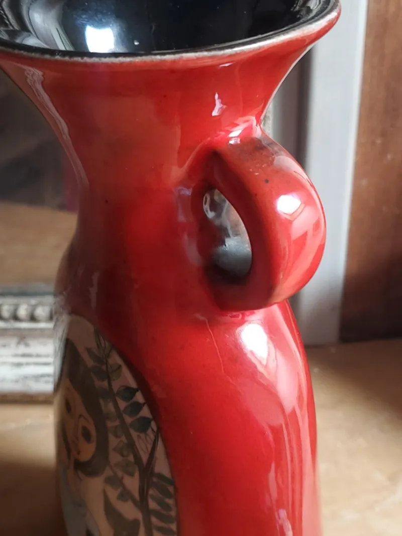 Hot Pamono Vintage French Red Glazed Studio Pottery Vase with Female Portrait by Jean de Lespinasse, 1950s