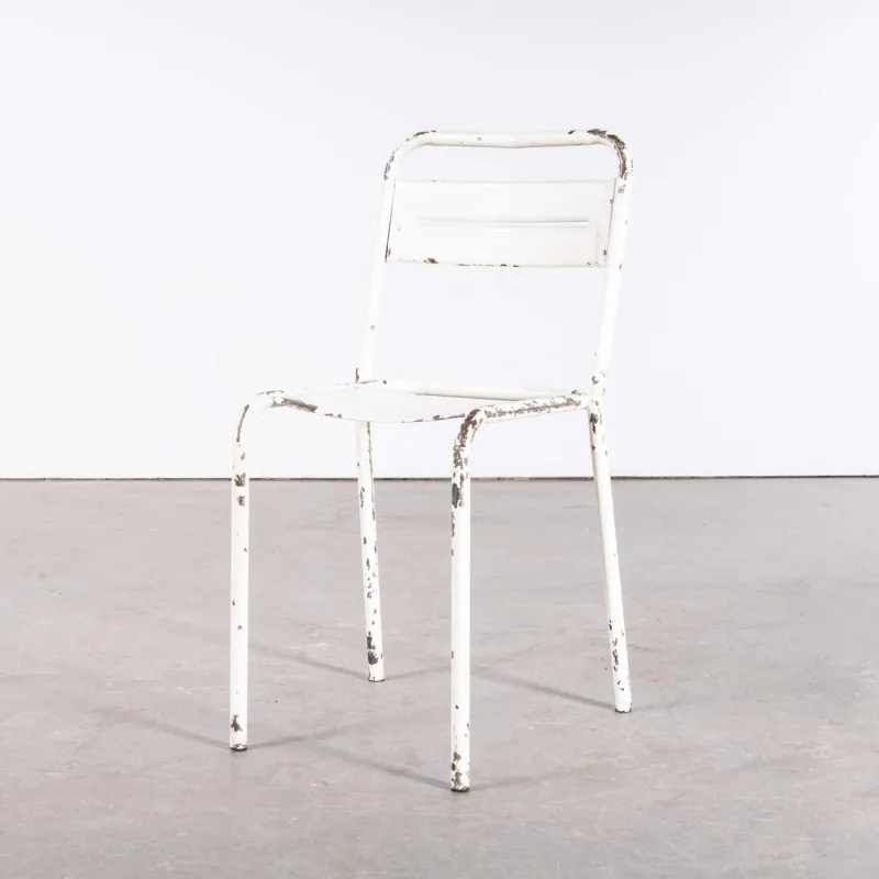 Pamono Vintage French Stacking Outdoor Chairs in White Metal by Tolix, 1950s> Garden Seating