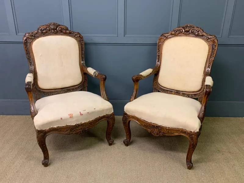 Pamono Vintage French Walnut Chairs, 1880, Set of 2> Lounge Chairs & Armchairs